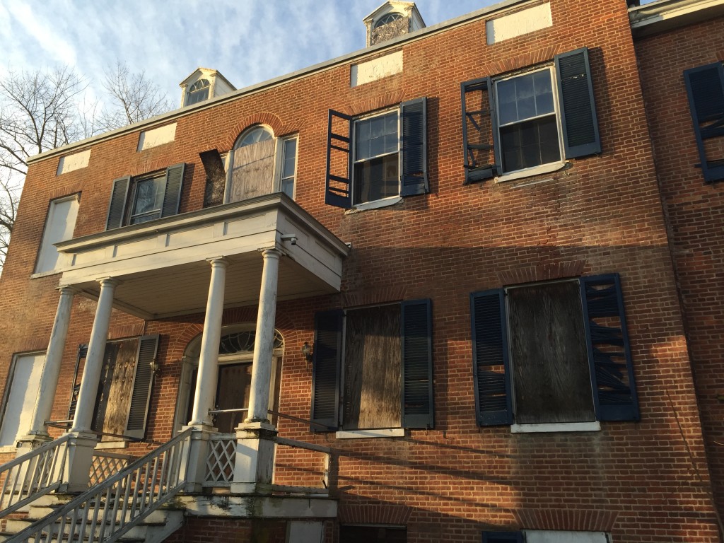 Preservation Maryland SixtoFix Update Architects Visit Holly Hall